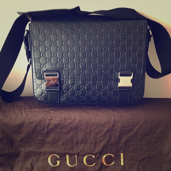 Gucci Other - Messenger bag
